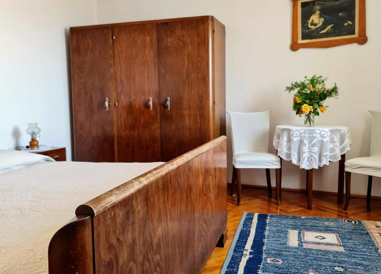 Guesthouse Lidija Sutivan Exterior photo
