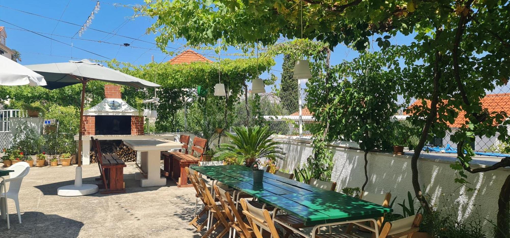 Guesthouse Lidija Sutivan Exterior photo